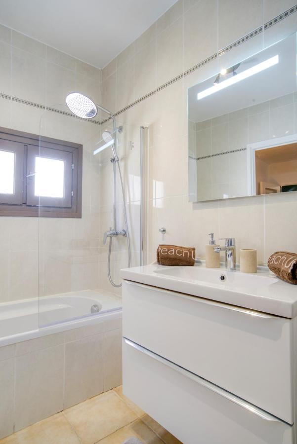 Cosy, Modern, Fully Equipped, Air Conditioning, Nice Historical, Old Town, 1Minute Walk From Beach - "Le Bunico 4" Екстериор снимка