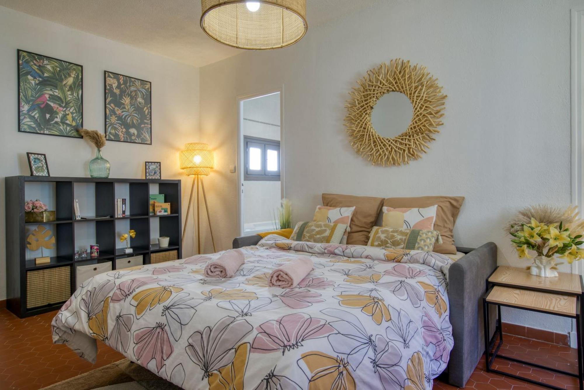 Cosy, Modern, Fully Equipped, Air Conditioning, Nice Historical, Old Town, 1Minute Walk From Beach - "Le Bunico 4" Екстериор снимка